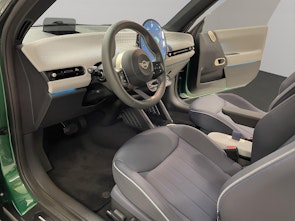 Vehicle image MINI Mini J01 Cooper SE