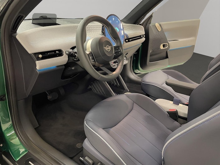 Vehicle image MINI MINI