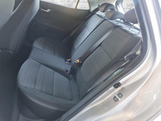 Vehicle image 7 Vehicle image 7