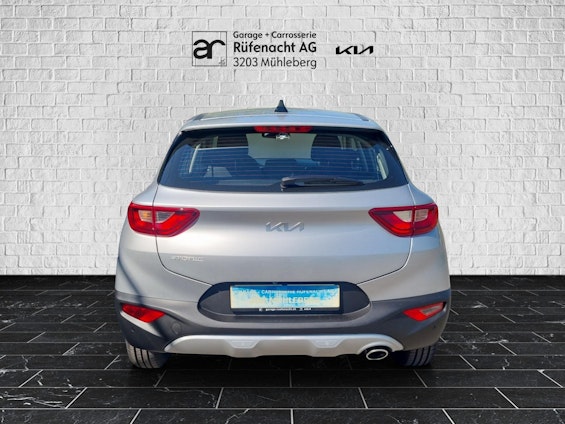 Vehicle image 3 Vehicle image 3