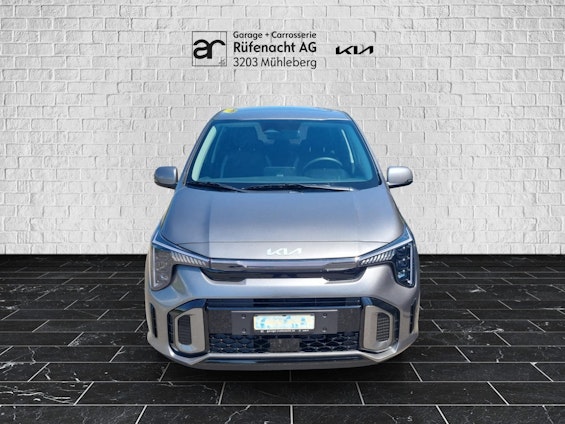 Vehicle image 2 Vehicle image 2