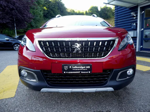 Peugeot 2008 1.2 PureTech 110 Crossway