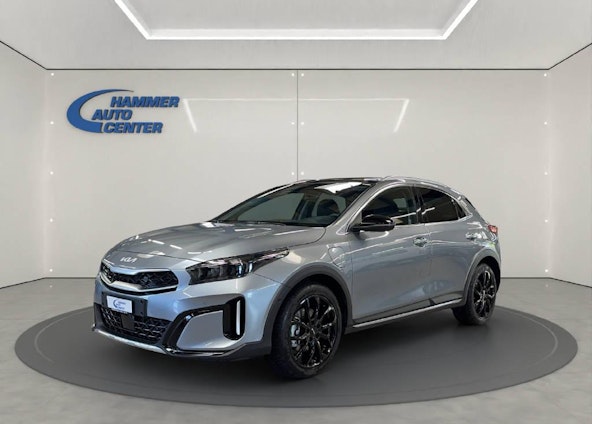 First vehicle image First vehicle image