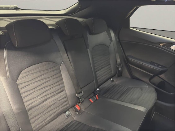 Vehicle image 10 Vehicle image 10