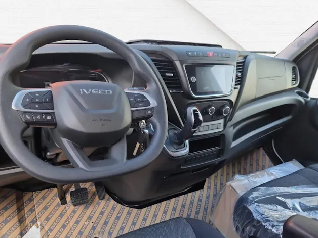 Iveco Daily 35S18HA8V Kaw.3520L H1.9 3.0 HPI 176