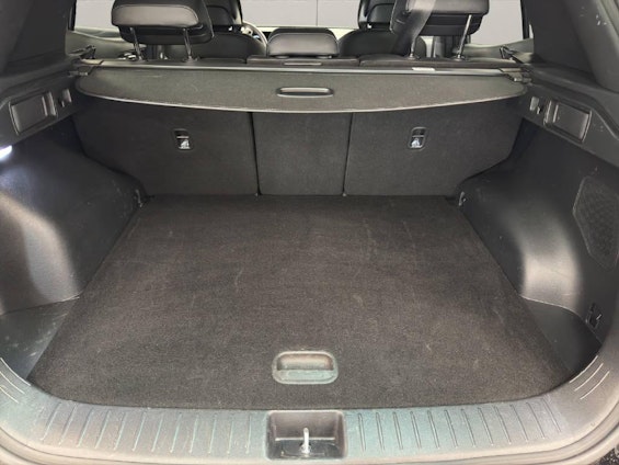 Vehicle image 15 Vehicle image 15