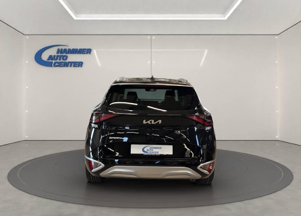 Vehicle image 4 Vehicle image 4