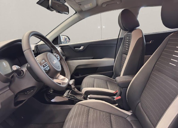 Vehicle image 12 Vehicle image 12