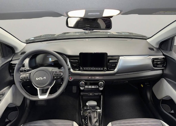 Vehicle image 13 Vehicle image 13