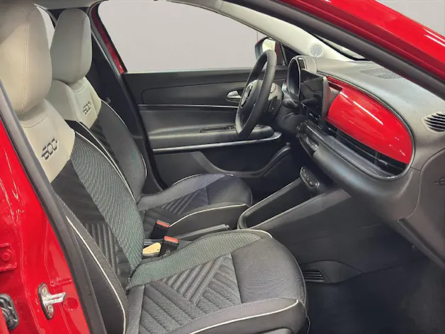Fiat 600 1.2 Hybrid 145 Cult
