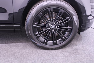 Vehicle image LAND ROVER Range Rover Evoque 1.5 T 270e Dynamic SE