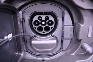 Vehicle image LAND ROVER Range Rover Evoque 1.5 T 270e Dynamic SE