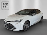 First vehicle image