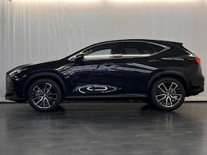 Vehicle image LEXUS NX 450h+ Excellence