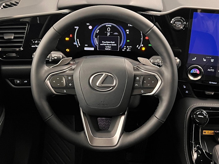 Vehicle image LEXUS NX