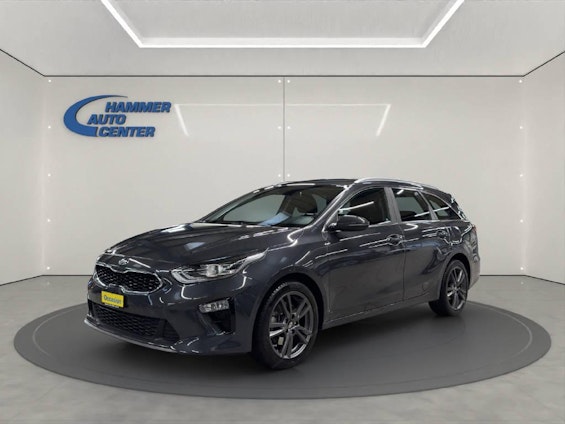 First vehicle image