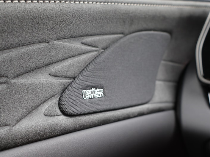 Vehicle image LEXUS RX