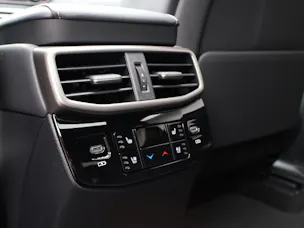 Lexus RX 450h+ Excellence ab 1.9% Leasing