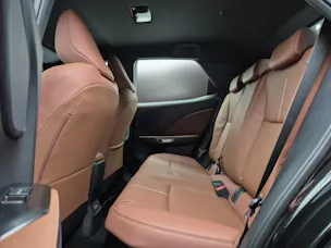 Lexus LBX 1.5 Hybrid Relax AWD, LBX Leasing ab 0.9%