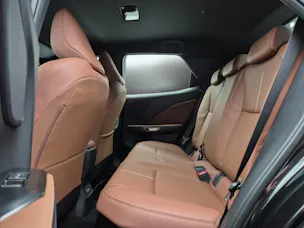 Lexus LBX 1.5 Hybrid Relax AWD, LBX Leasing ab 0.9%