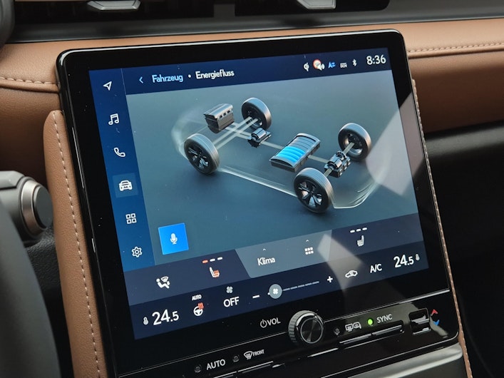 Vehicle image LEXUS LBX