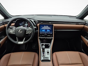 Vehicle image LEXUS LBX 1.5 Hybrid Relax AWD, RX 450h+ Excellence, Leasing a partire dallo 0,9%