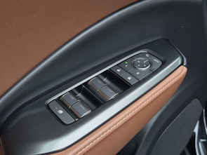 Vehicle image LEXUS LBX 1.5 Hybrid Relax AWD, RX 450h+ Excellence, Leasing a partire dallo 0,9%