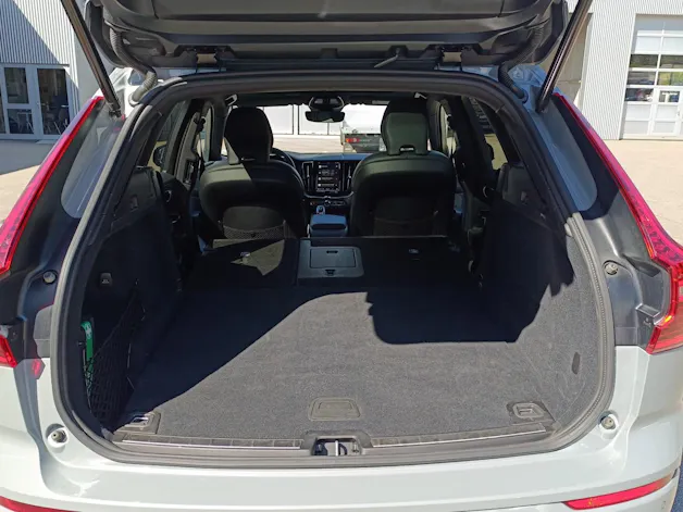 Volvo XC60 2.0 T6 TE Plus Dark eAWD