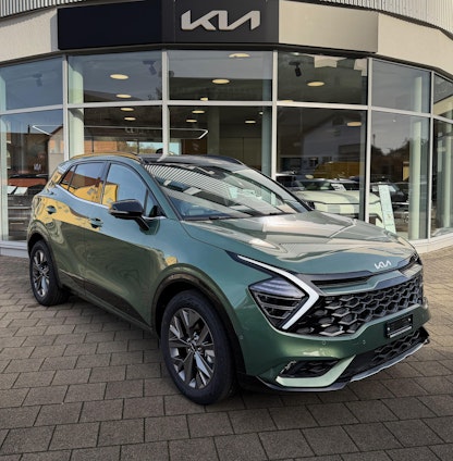 First vehicle image First vehicle image