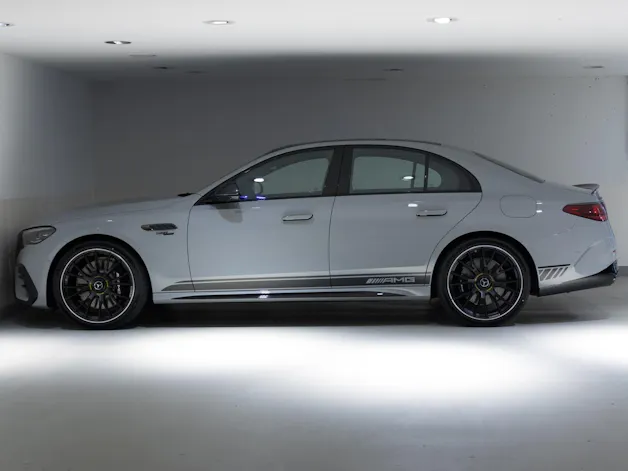 Mercedes-Benz E 53 AMG Hybrid 4MATIC+