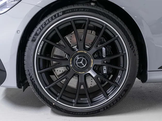Mercedes-Benz E 53 AMG Hybrid 4MATIC+
