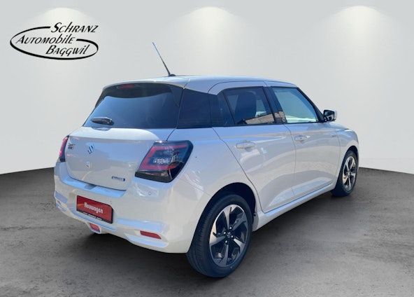 Vehicle image 3 Vehicle image 3