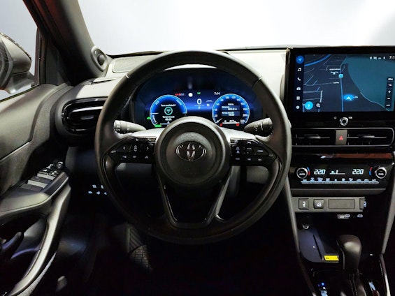 Vehicle image 11