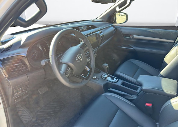 Vehicle image 12 Vehicle image 12