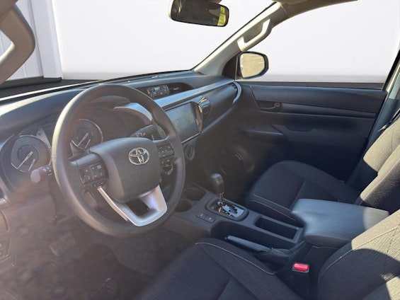 Vehicle image 11 Vehicle image 11