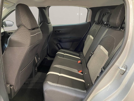 Vehicle image 9 Vehicle image 9