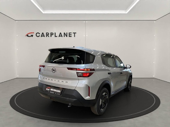 Vehicle image 3 Vehicle image 3