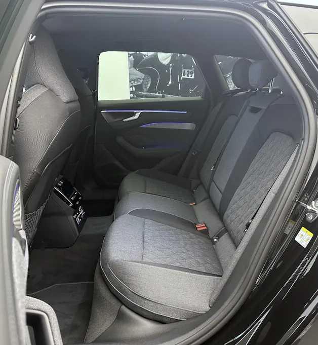Audi A6 Avant TDI quattro 150 kW S tronic