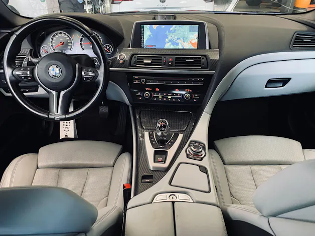 BMW M6 Cabrio Drivelogic ***Massagesitz,Sitzlüftung u.v.m***VOLLAUSTATTUNG***