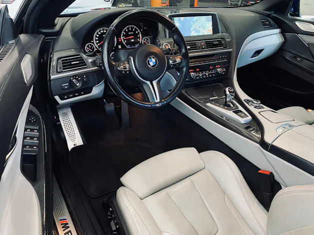 BMW M6 Cabrio Drivelogic ***Massagesitz,Sitzlüftung u.v.m***VOLLAUSTATTUNG***