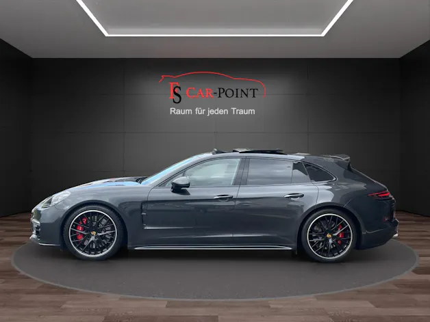 Porsche Panamera Turbo Sport Turismo PDK