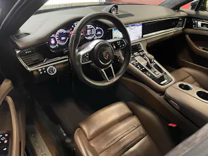 Porsche Panamera Turbo Sport Turismo PDK