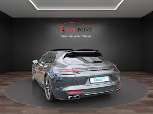 Porsche Panamera Turbo Sport Turismo PDK