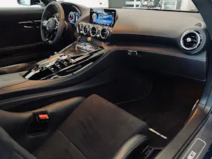 Mercedes-Benz AMG GT R Speedshift DCT ( Hinterachslenkung )