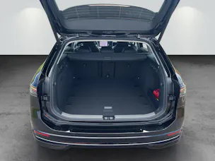 VW Passat Variant 2.0 TDI evo Elegance DSG