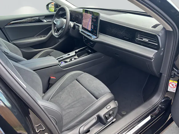 VW Passat Variant 2.0 TDI evo Elegance DSG