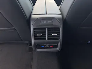 VW Passat Variant 2.0 TDI evo Elegance DSG