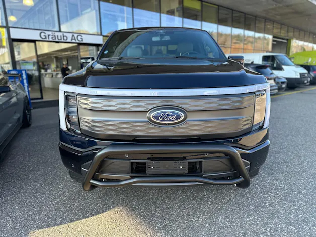 Ford F-150 Lightning 91 kWh Lariat Launch Edition