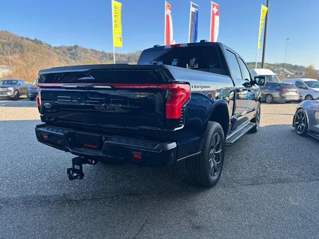 Ford F-150 Lightning 91 kWh Lariat Launch Edition