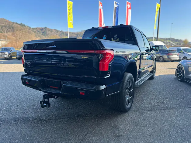 Ford F-150 Lightning 91 kWh Lariat Launch Edition
